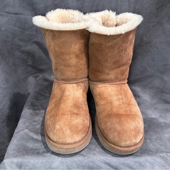 UGG Bailey Bow II Sheepskin Boots Chestnut Women’s 9 - Picture 10 of 13